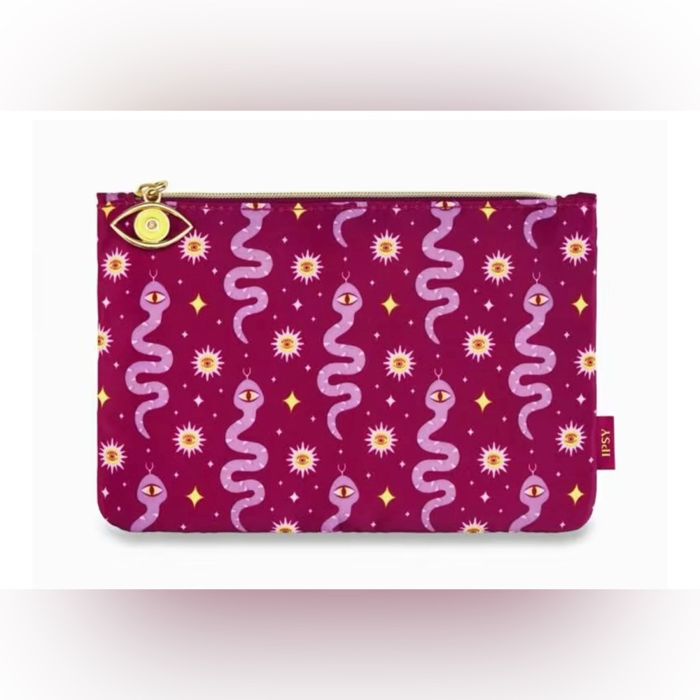 makeup bag w/2pcs products